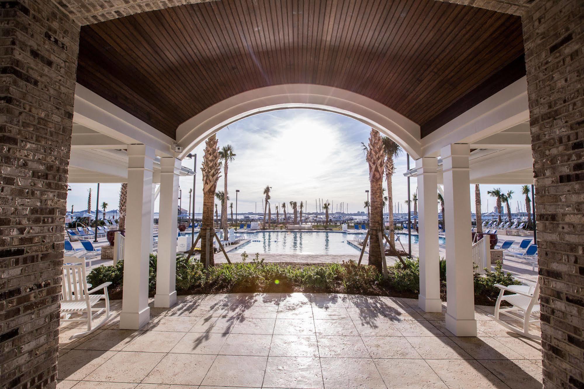 The Beach Club At Charleston Harbor Resort And Marina Mount Pleasant Exterior photo